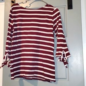 Size Medium Old Navy Shirt